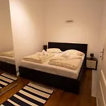 Alessia Apartment In The Old Town